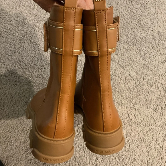NWOT Michael Kors Ridley Chelsea Signature Tall Brown Leather Boots Shoes sz 7 - Picture 5 of 7